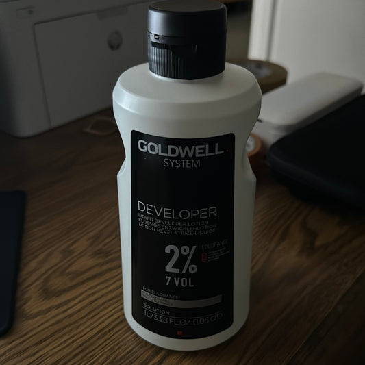 Goldwell System Developer 2% 7 Vol 1 Litre